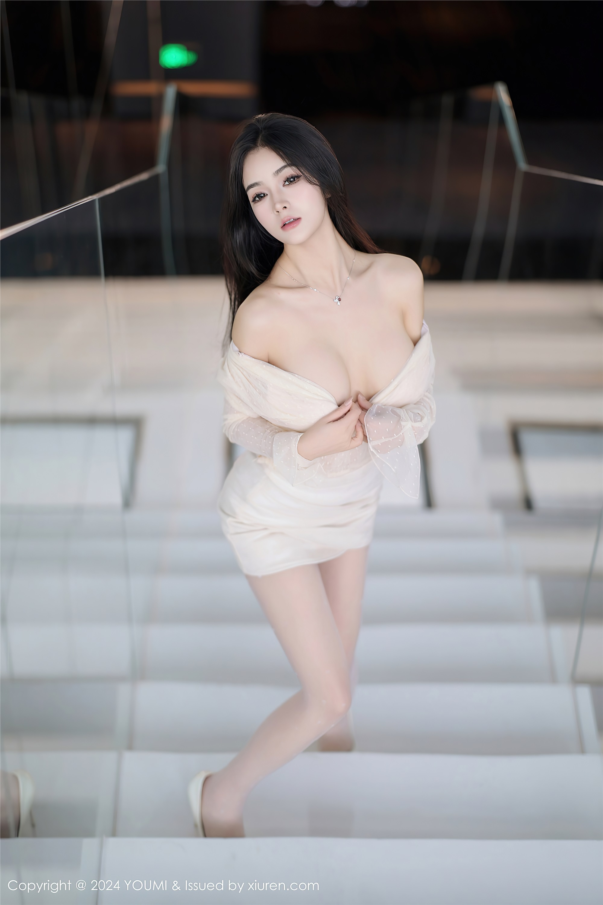 YouMi尤蜜荟 2024.06.07 VOL.1072 谭小灵